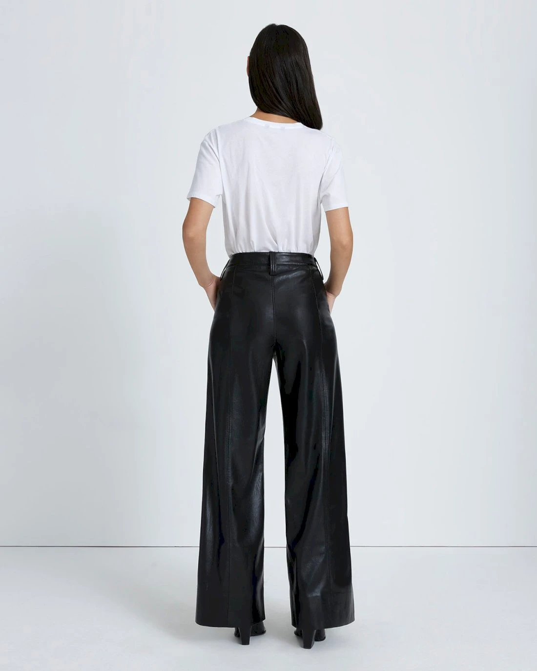 7 For All Mankind Faux Leather Easy Trouser In Black 6 7 For All Mankind Faux Leather Easy Trouser In Black - Image 4