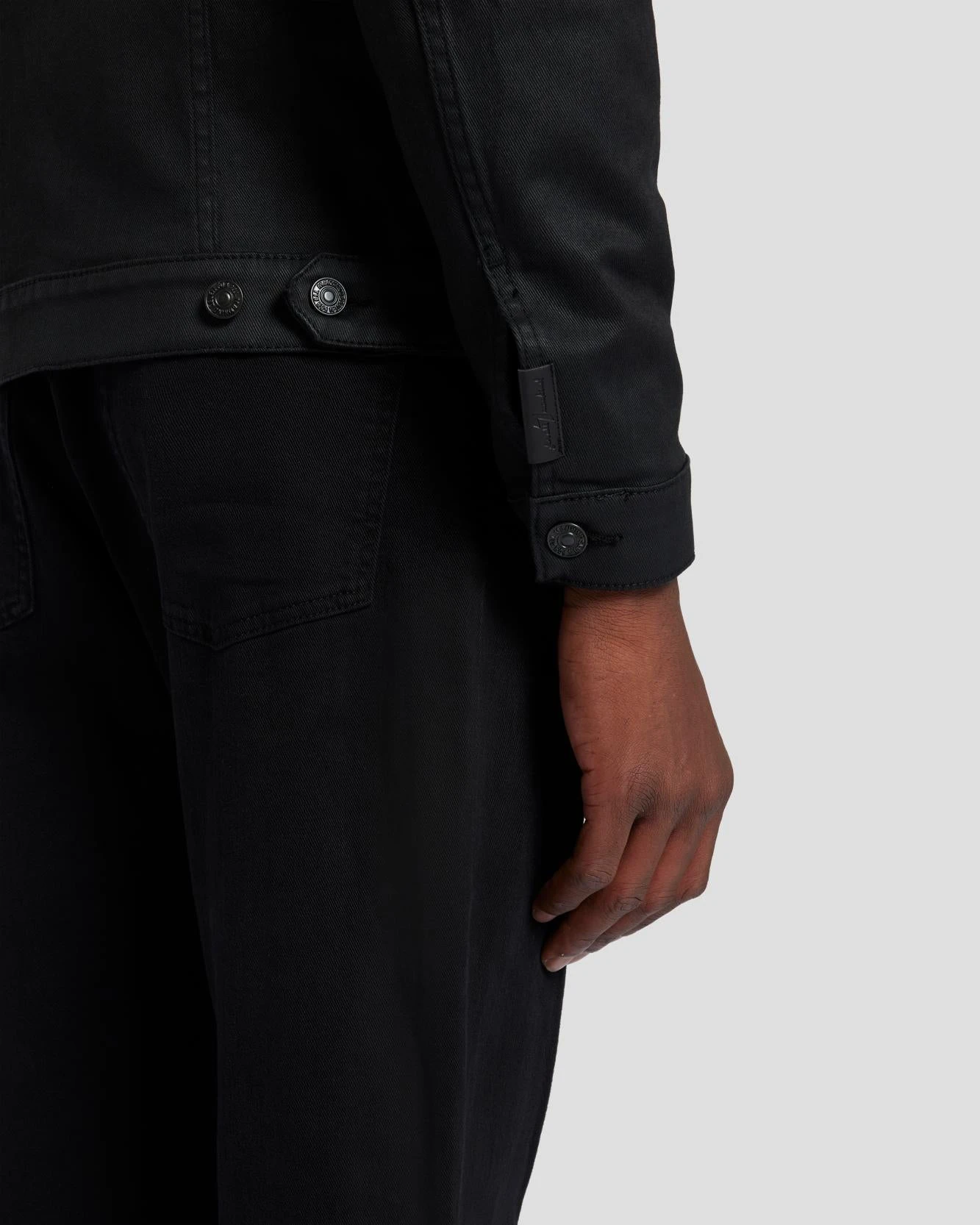 7 For All Mankind Perfect Trucker Jacket In Coated Black 8 7 For All Mankind Perfect Trucker Jacket In Coated Black - Image 6