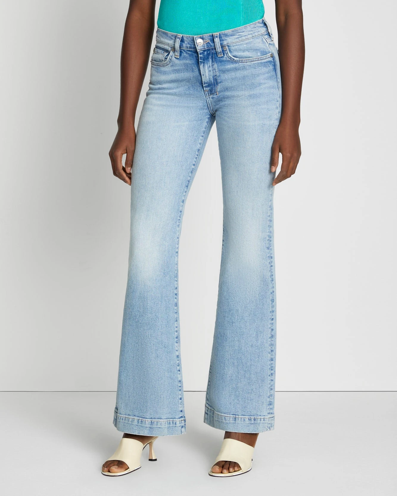 7 For All Mankind Tailorless Dojo In Merton 4 7 For All Mankind Tailorless Dojo In Merton - Image 2