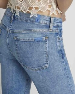 7 For All Mankind Low Rise Flare In Chamberlain 8 7 For All Mankind Low Rise Flare In Chamberlain -7 For All Mankind Shop 7U522967 CHN 3