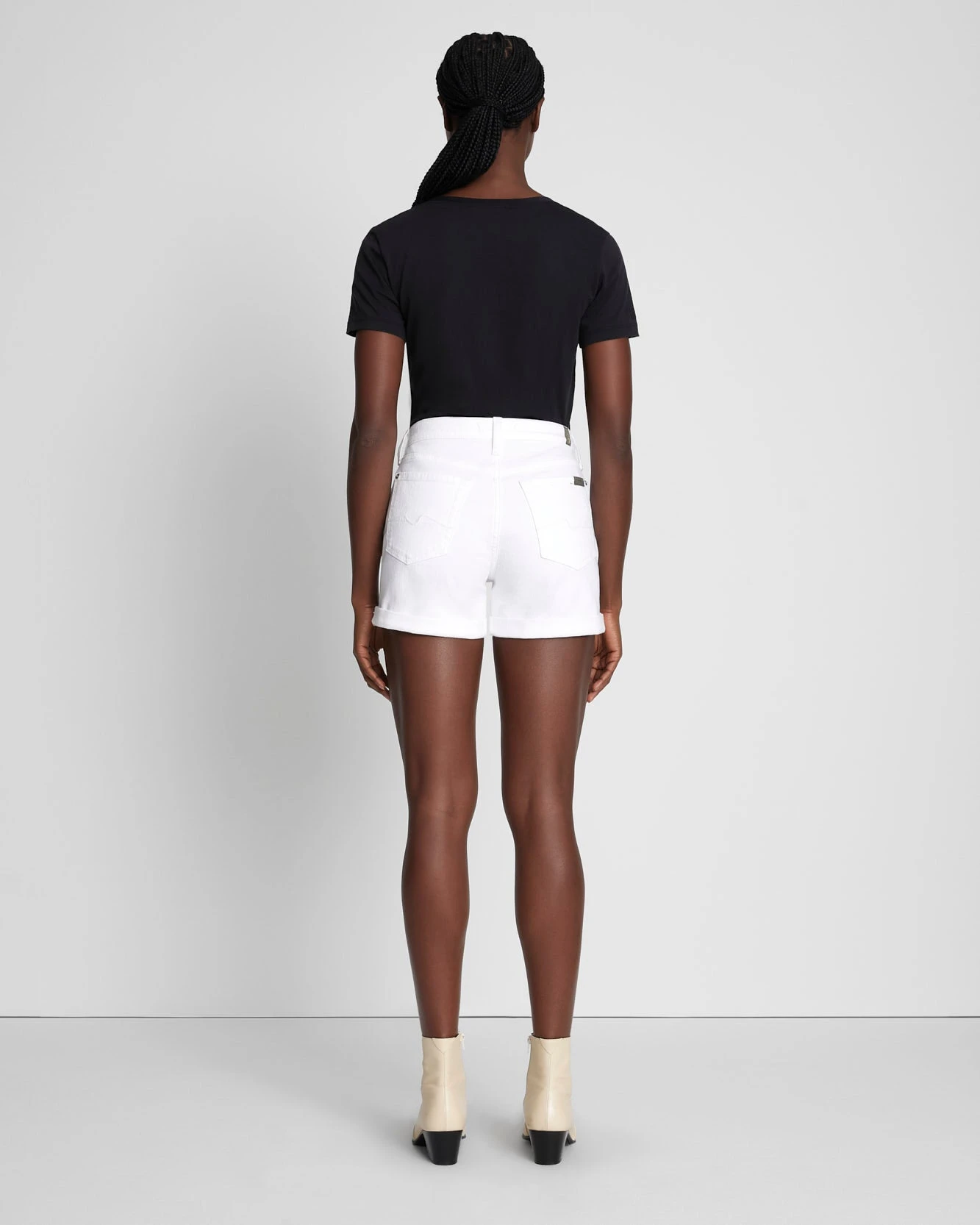 7 For All Mankind Broken Twill Mid Roll Short In White 6 7 For All Mankind Broken Twill Mid Roll Short In White - Image 4