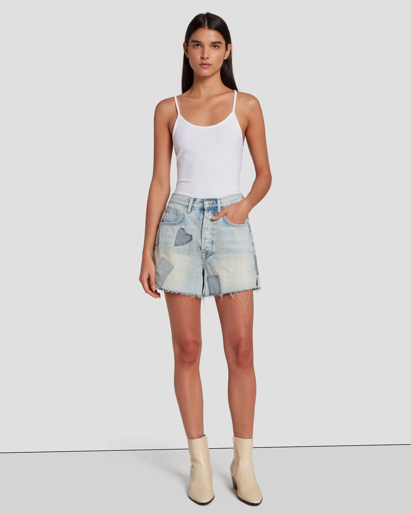 7 For All Mankind Easy Ruby Short In Iris Patchwork 8 7 For All Mankind Easy Ruby Short In Iris Patchwork - Image 6