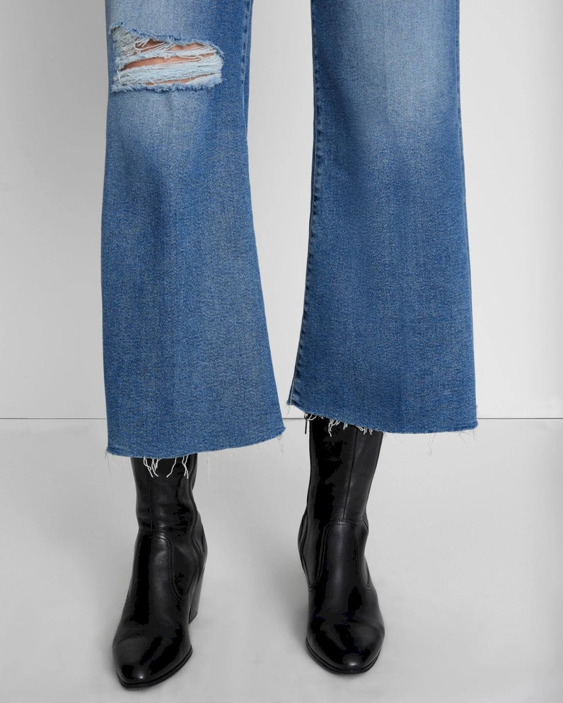 7 For All Mankind Luxe Vintage Ultra High Rise Cropped Jo In Lyme 5 7 For All Mankind Luxe Vintage Ultra High Rise Cropped Jo In Lyme - Image 3