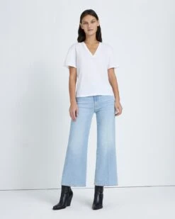 7 For All Mankind V-Neck Tee In White -7 For All Mankind Shop c9b3a30591ba735eb4417c940c92e99a