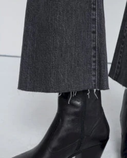 7 For All Mankind Beauty Denim Easy Boy Boot In Imagination -7 For All Mankind Shop cb8be35ba902270684c14f98810fb8ee