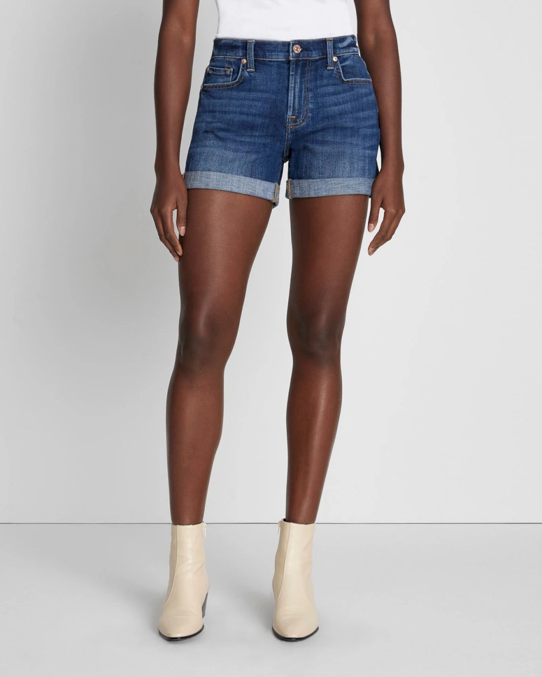 7 For All Mankind Broken Twill Mid Roll Short In Vanity 4 7 For All Mankind Broken Twill Mid Roll Short In Vanity - Image 2